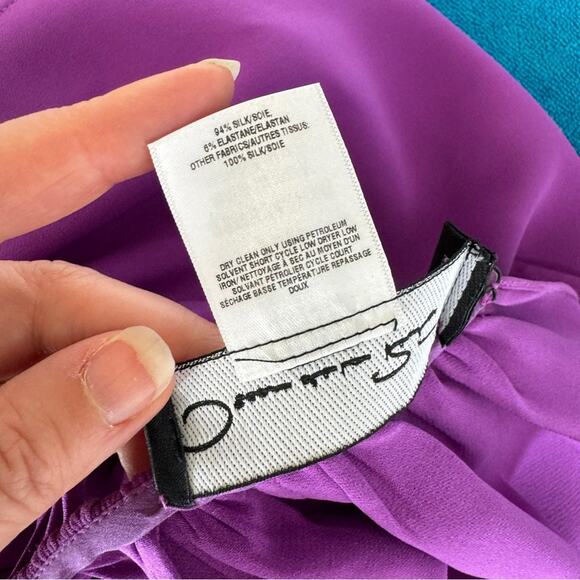 Oscar de la Renta Gathered Stretch Silk Blouse in Hyacinth - Size 4 - Picture 7 of 14